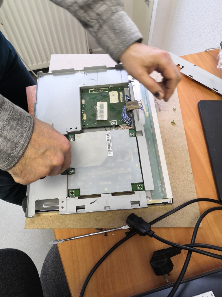 Сколько стоит ремонт ноутбука Fujitsu Тельмана